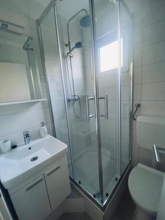Apartmani Mila Starigrad Paklenica Luaran gambar