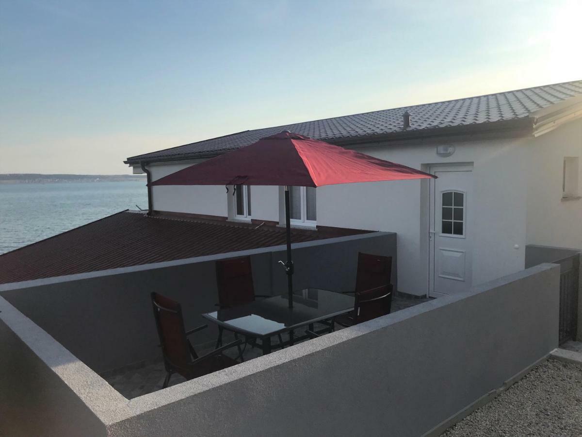 Apartmani Mila Starigrad Paklenica Luaran gambar