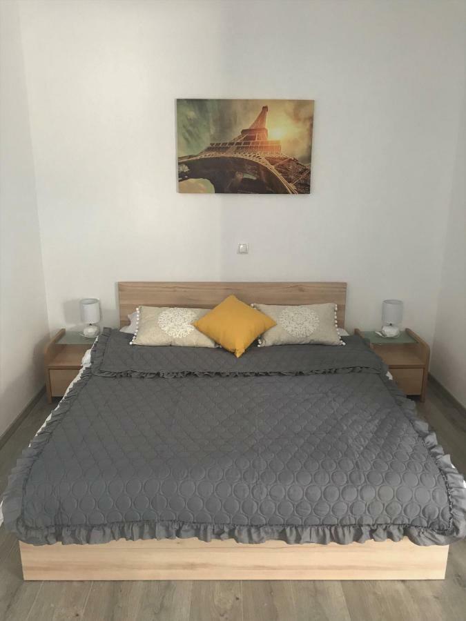 Apartmani Mila Starigrad Paklenica Luaran gambar
